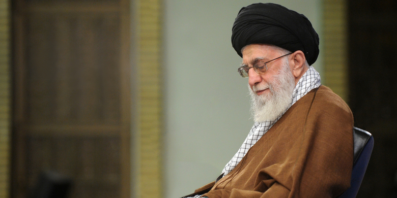 پیام رهبر معظم انقلاب در پی قهرمانی مقتدرانه تیم ملی والیبال جوانان ایران در جهان