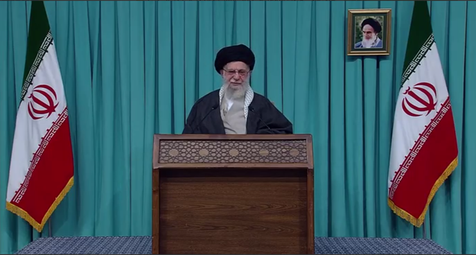 لزوم حفظ وحدت و انسجام و همصدایی نکردن با دشمن و اعتماد متقابل